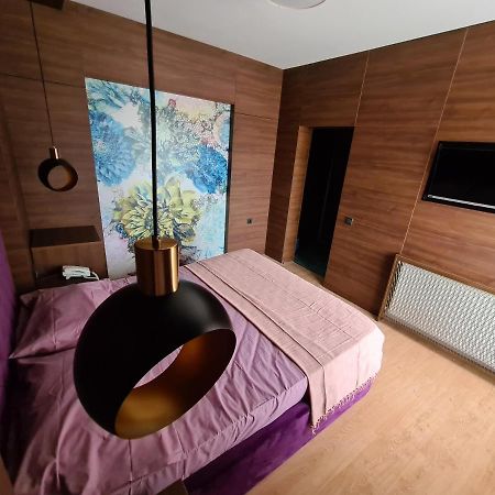 Hotel Zeleni Vir Ni Eksteriør billede
