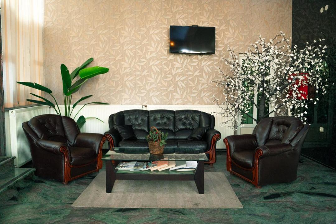 Hotel Zeleni Vir Ni Eksteriør billede