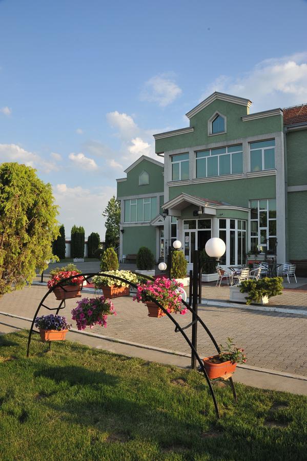 Hotel Zeleni Vir Ni Eksteriør billede