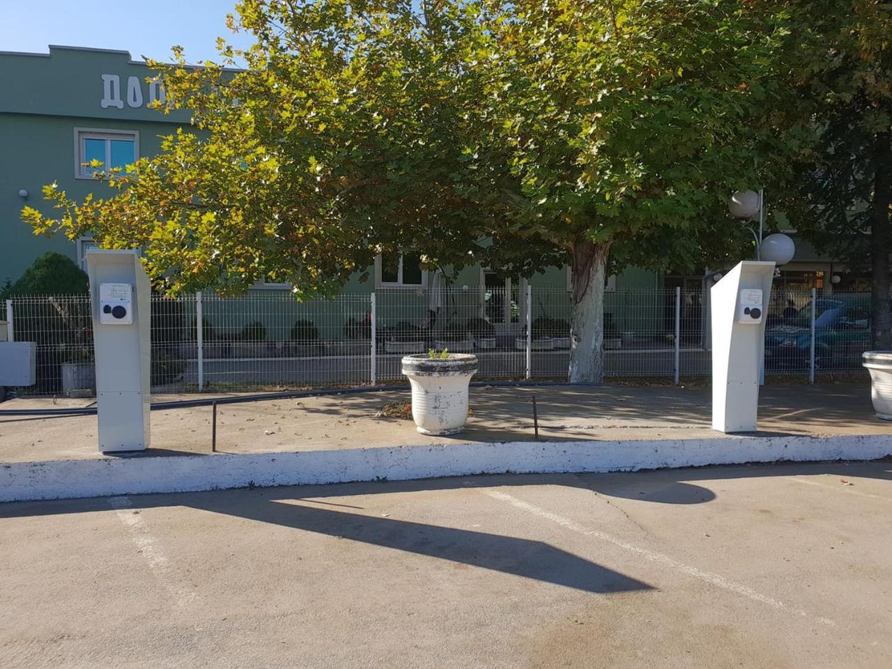 Hotel Zeleni Vir Ni Eksteriør billede